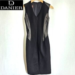 🇨🇦 Danier Leather Black Sleeveless Midi Dress